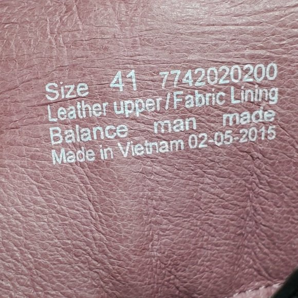 Dansko Black Combat Boots with Chunky Heel and Lace-Up Design - Picture 7 of 7